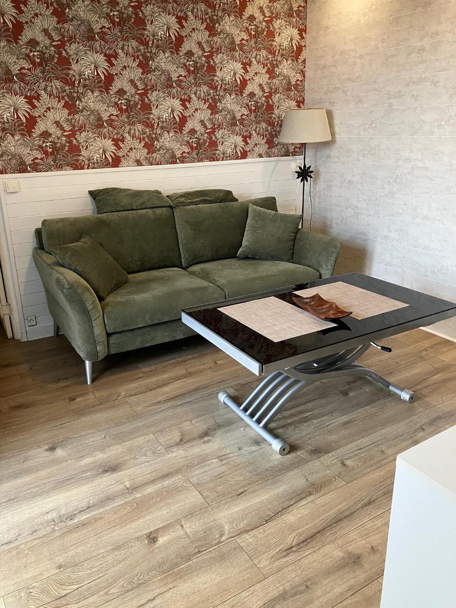 Appartement Central Des Terres Chaudes Proche Bord De Mer ม็องตง ภายนอก รูปภาพ