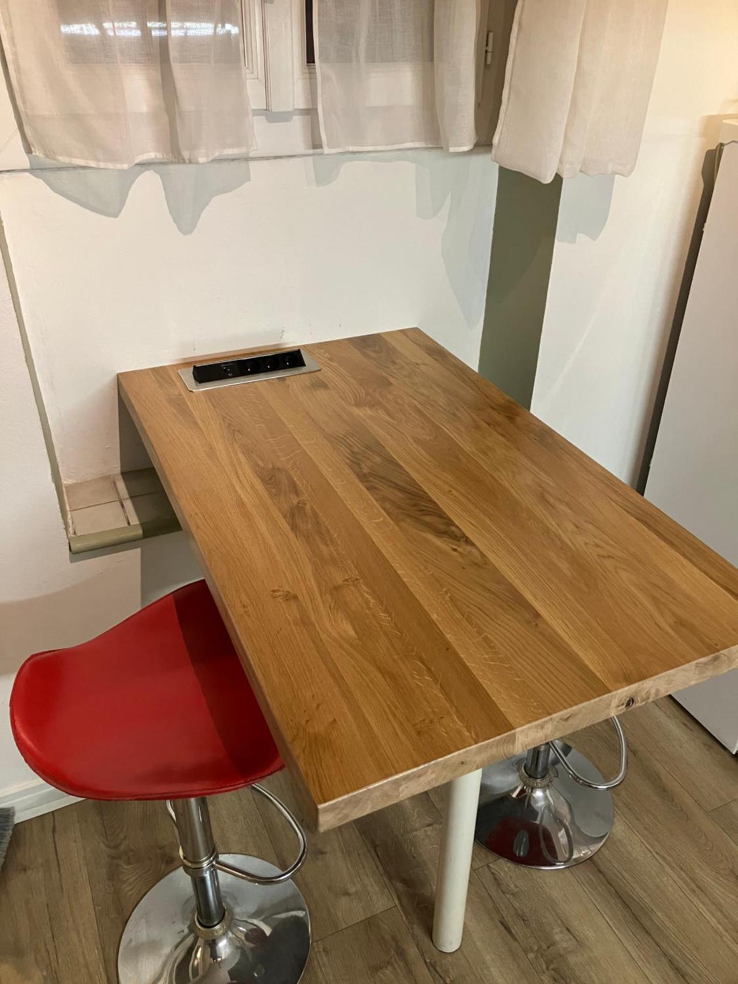 Appartement Central Des Terres Chaudes Proche Bord De Mer ม็องตง ภายนอก รูปภาพ